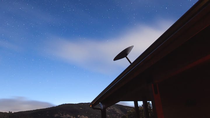 SpaceX Starlink互联网服务超过100万用户