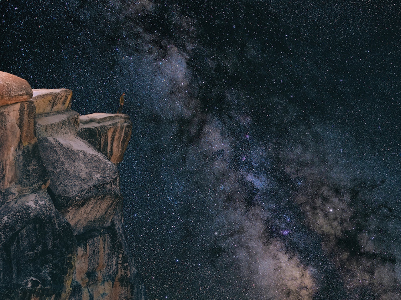 高地高风险：创新和国防投资能否帮助静止轨道卫星与低轨卫星星座竞争？