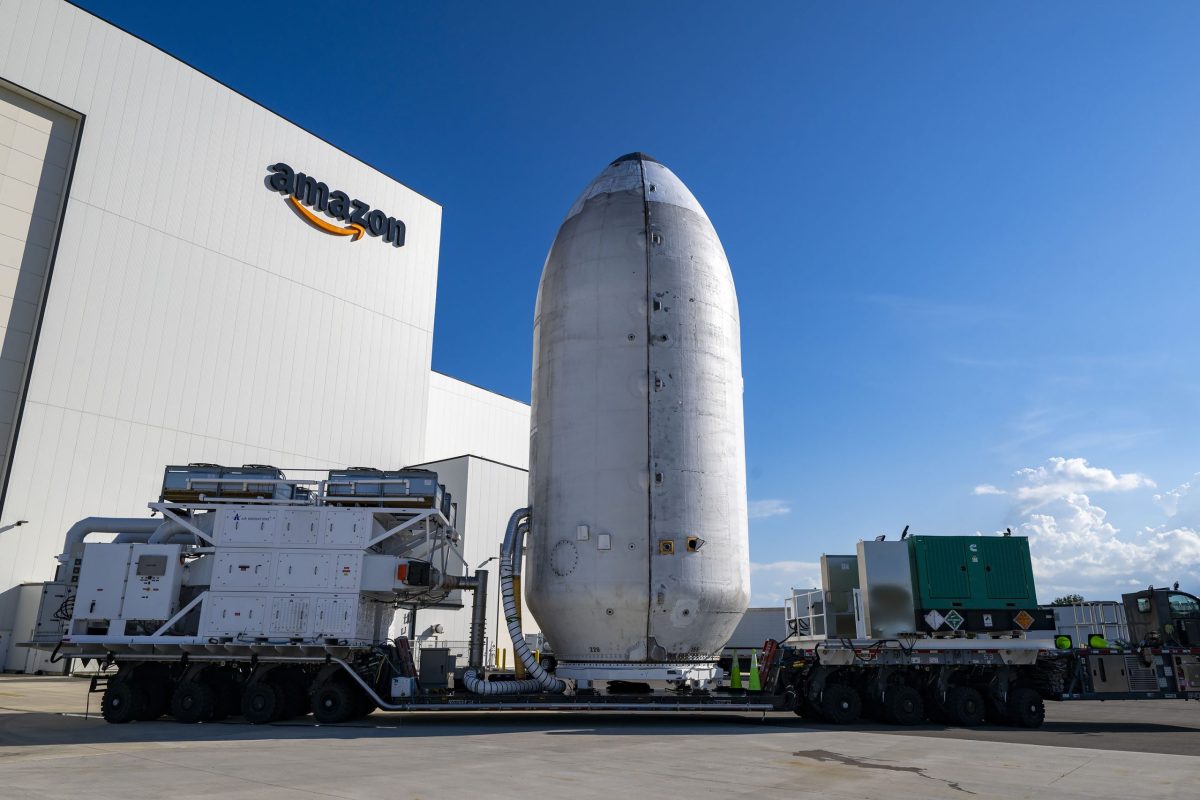 SpaceX与亚马逊就卫星部署问题发生争议