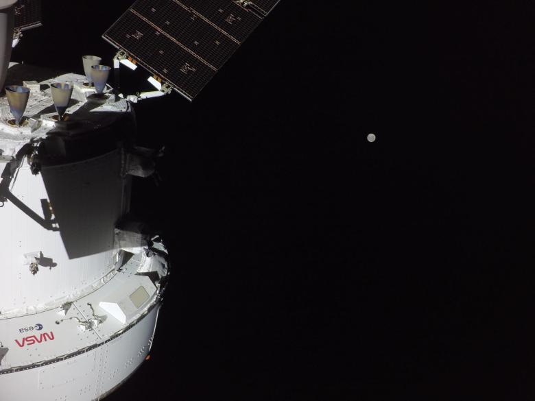 NASA敲定Artemis 2绕月飞越科学观测计划