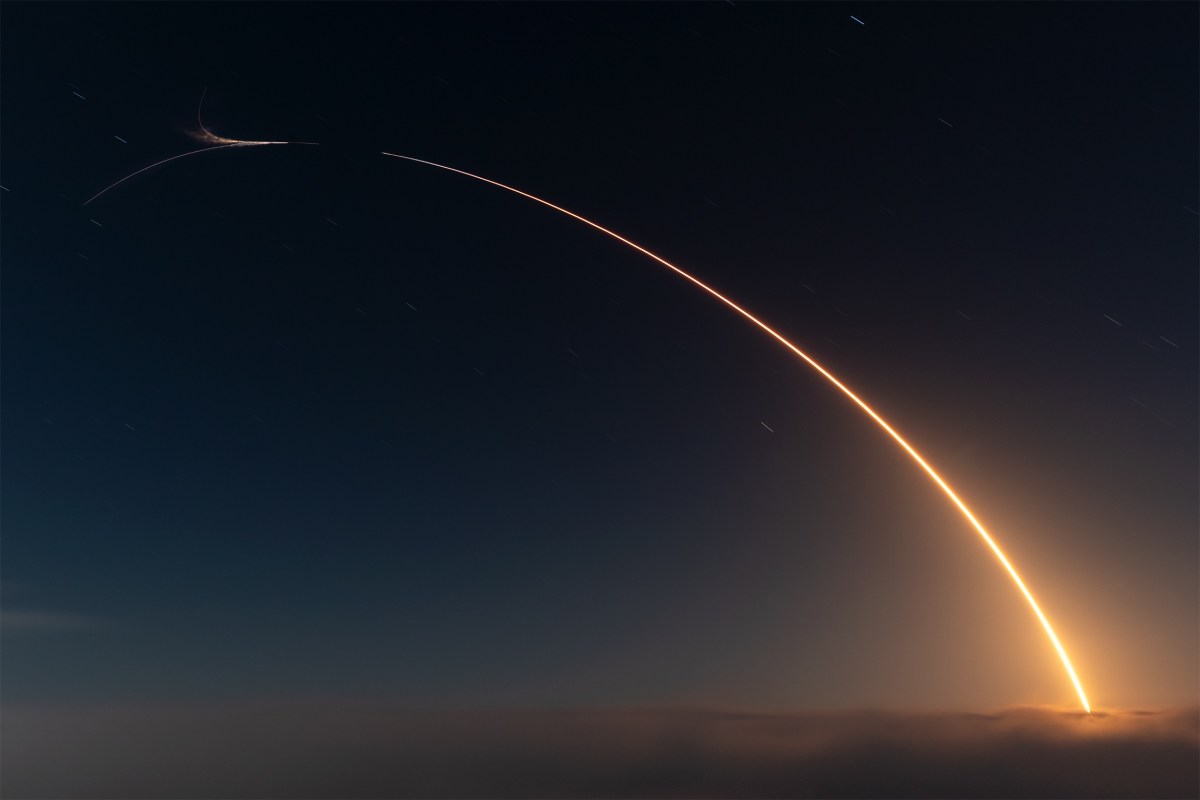 猎鹰 9 号发射韩国 CAS500-2 卫星及 45 颗拼车副载荷